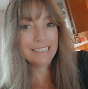 Meet your Posher, Cary